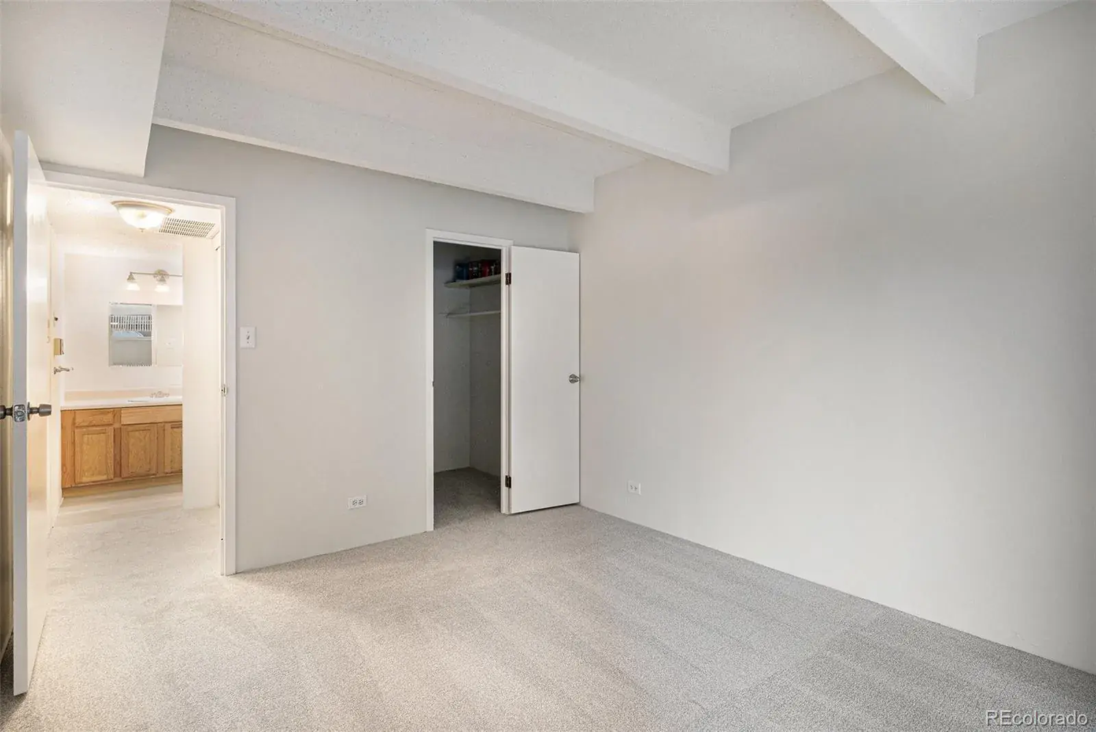 8060 E Girard Avenue #217 Denver CO 80231 MLS #REC8394266 08022025205827 1600 8