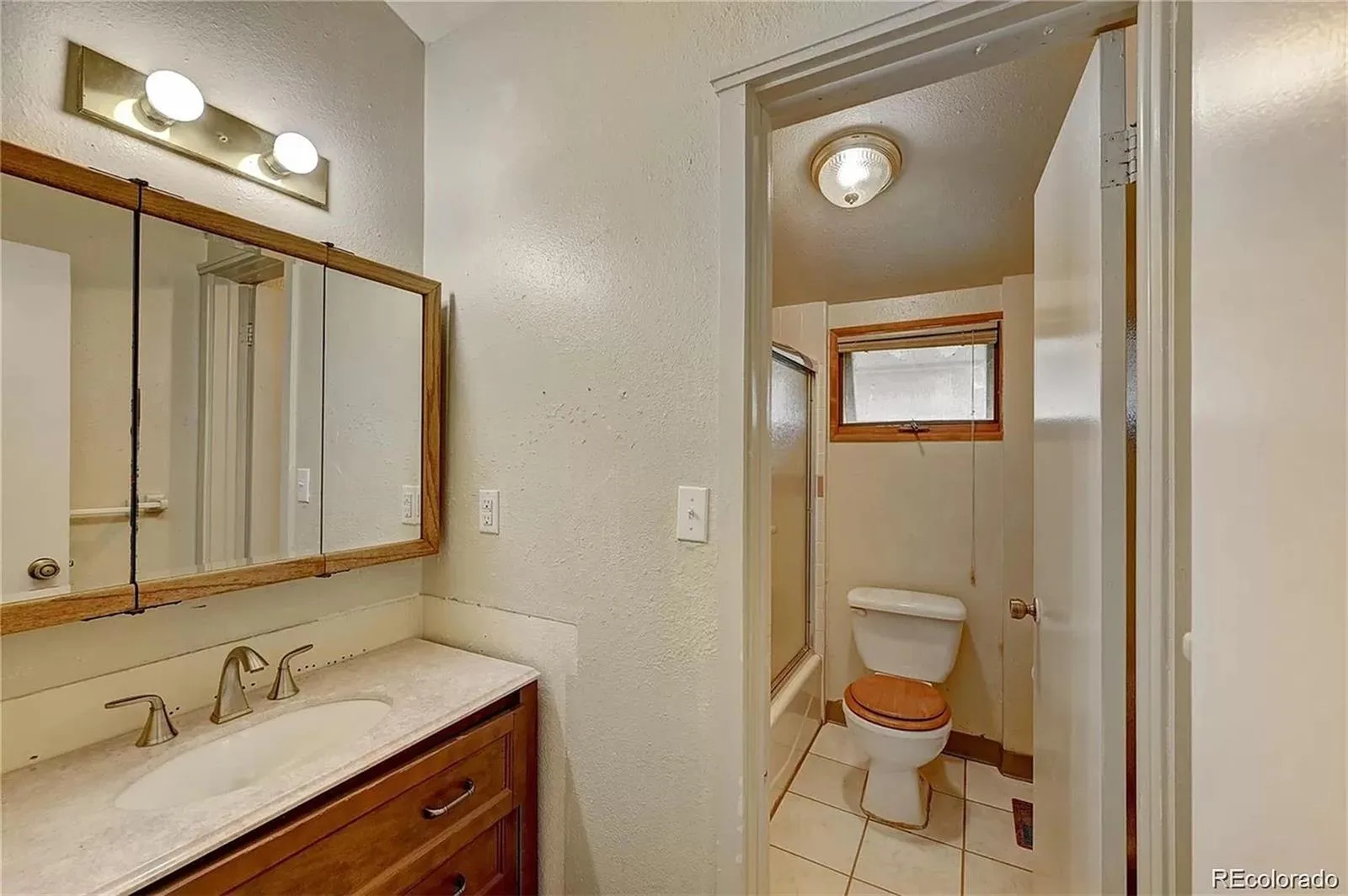 3034 S Sherman Street Englewood CO 80113 | MLS #REC8395182 09232026011418 1600 22