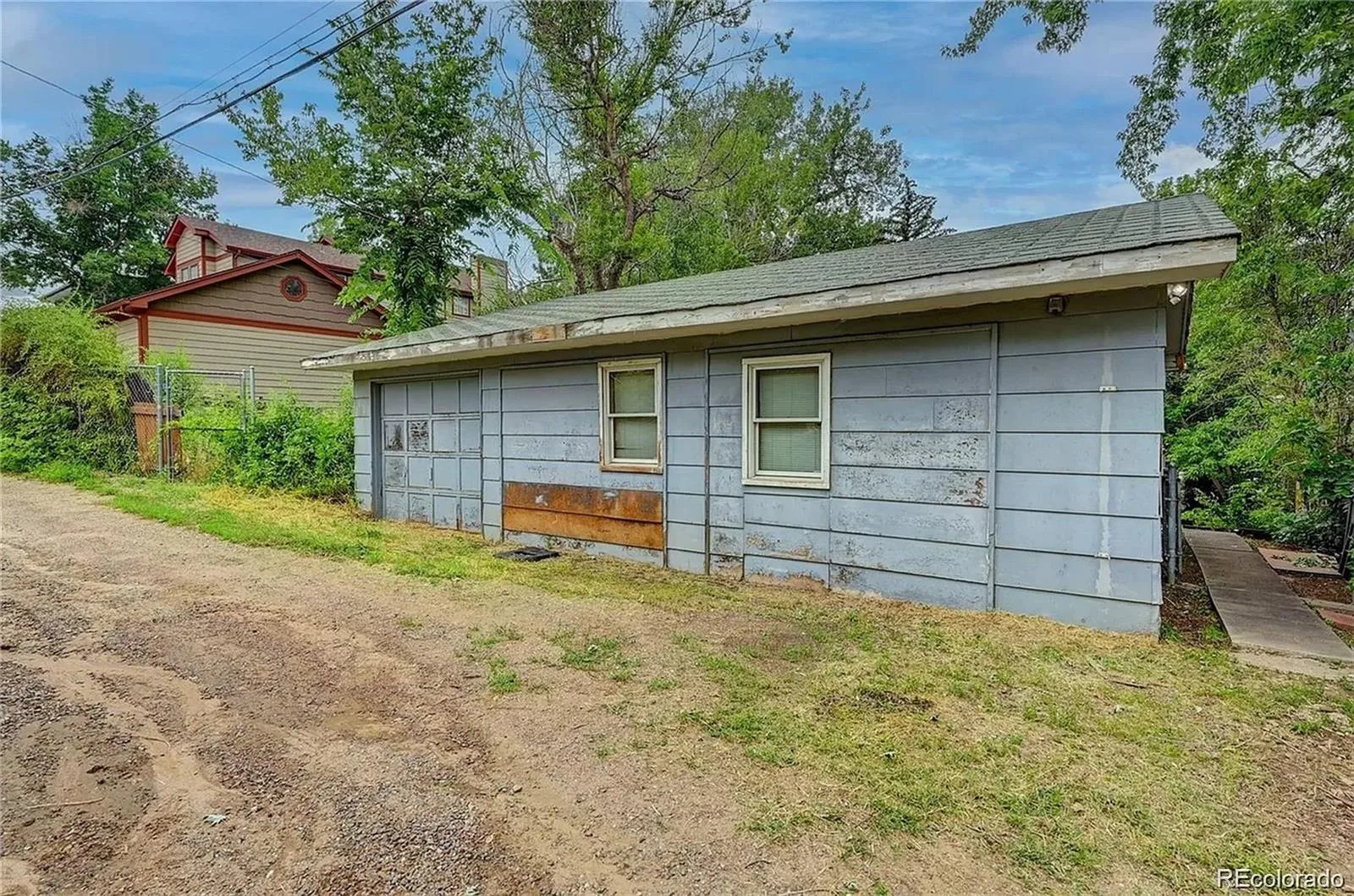3034 S Sherman Street Englewood CO 80113 | MLS #REC8395182 09232026011418 1600 27