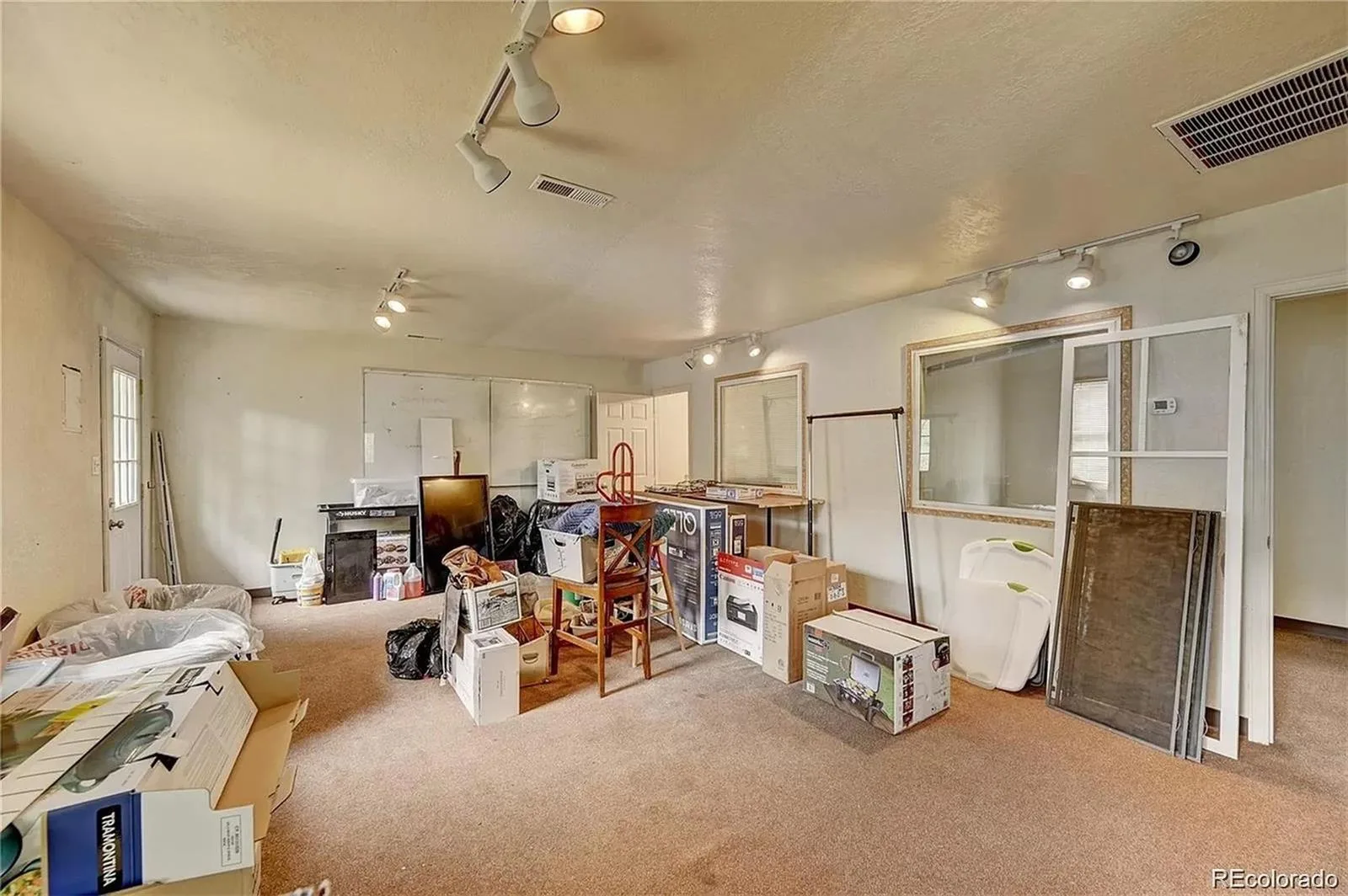 3034 S Sherman Street Englewood CO 80113 | MLS #REC8395182 09232026011418 1600 30