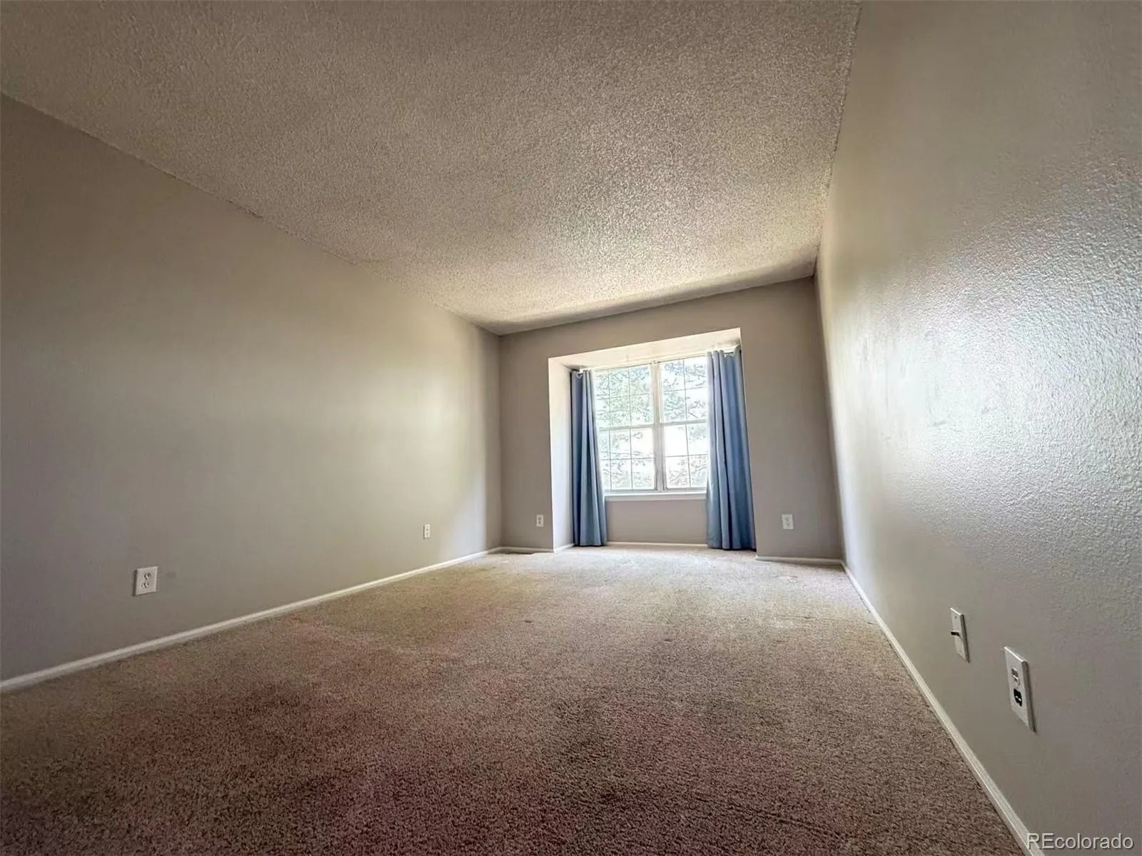 14129 E Dickinson Drive #B Aurora CO 80014 MLS #REC8396325 05092026031202 1600 16
