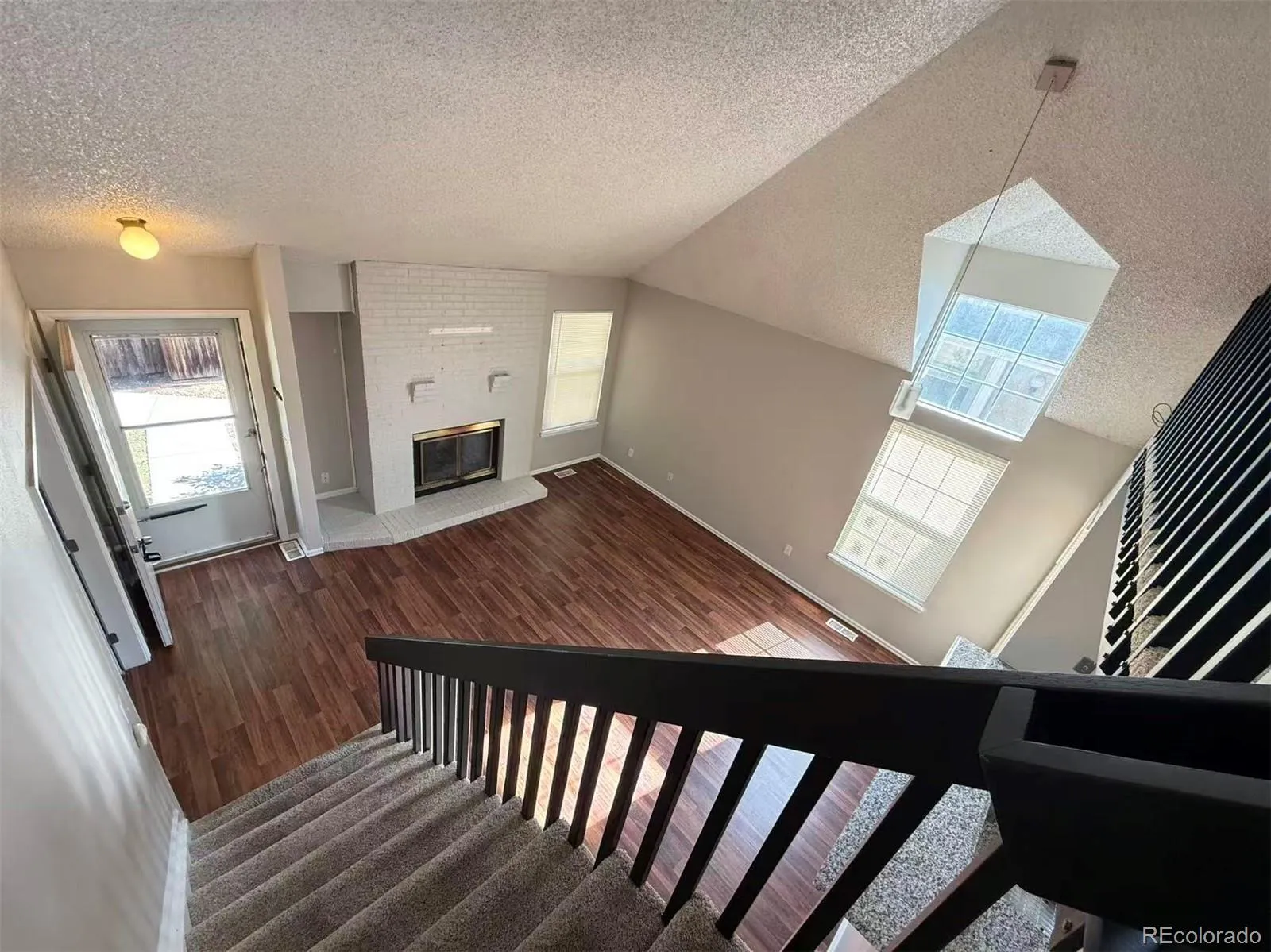 14129 E Dickinson Drive #B Aurora CO 80014 MLS #REC8396325 05092026031202 1600 21