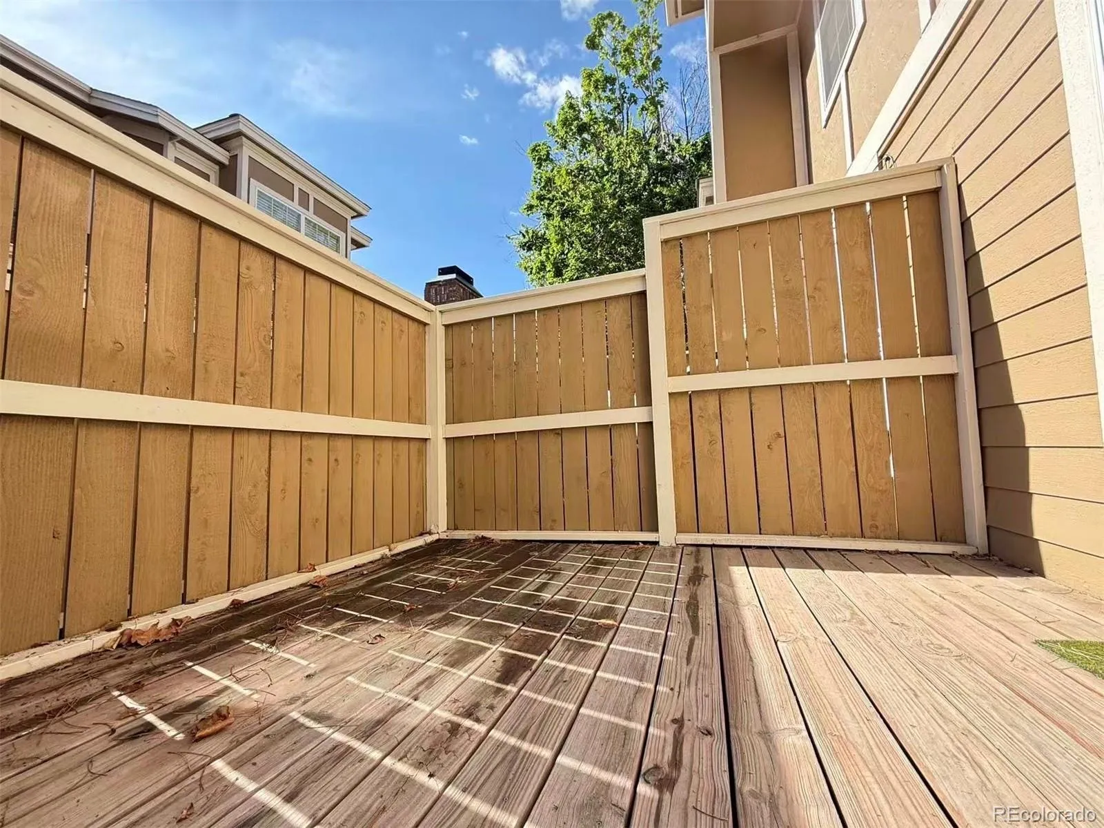 14129 E Dickinson Drive #B Aurora CO 80014 MLS #REC8396325 05092026031202 1600 22