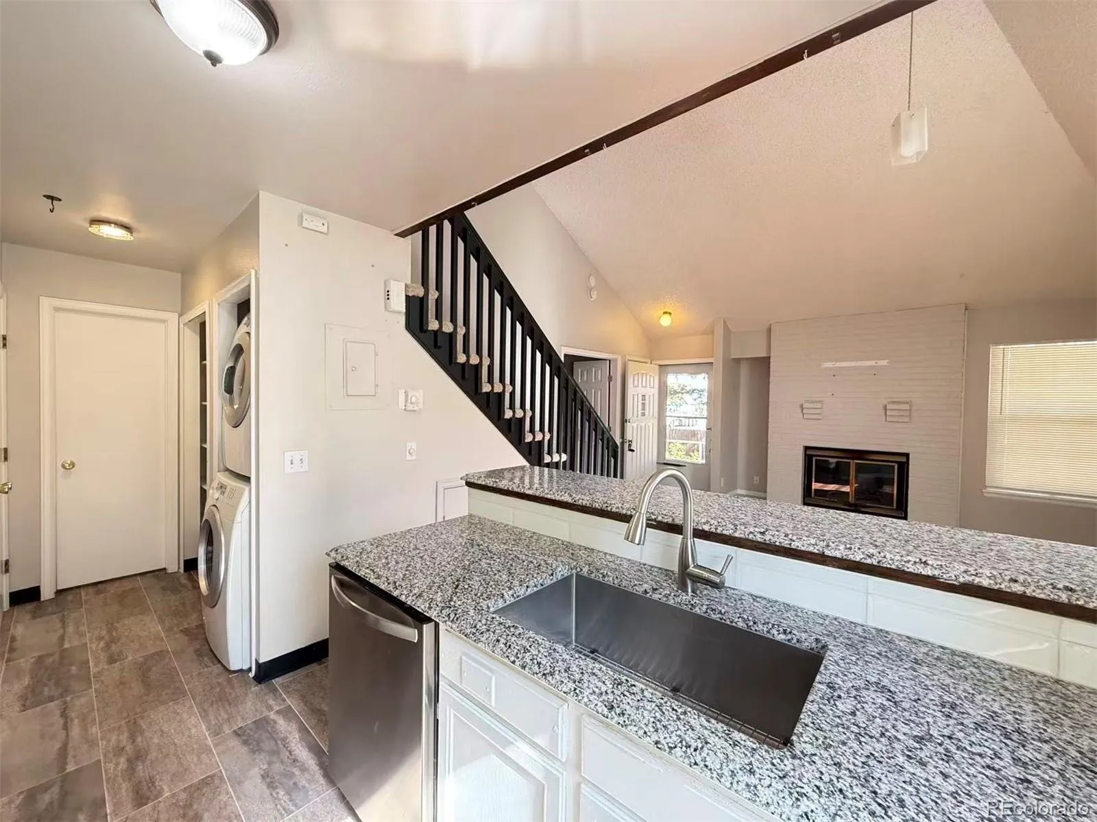 14129 E Dickinson Drive #B Aurora CO 80014 MLS #REC8396325 05092026031202 1600 4