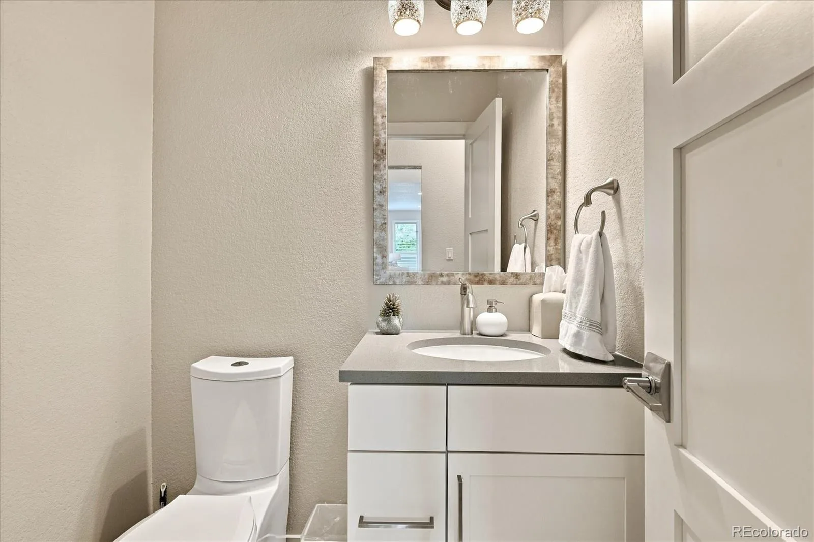 2980 S Cherry Way Denver CO 80222 | MLS #REC8396338 08232026174632 1600 17