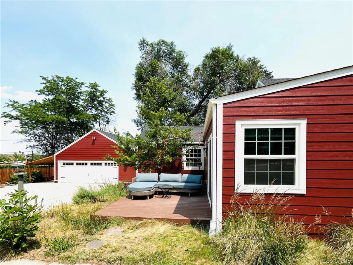 13 Lakewood Heights Drive Denver CO 80215 MLS #REC8396409 06302026170817 1200 38