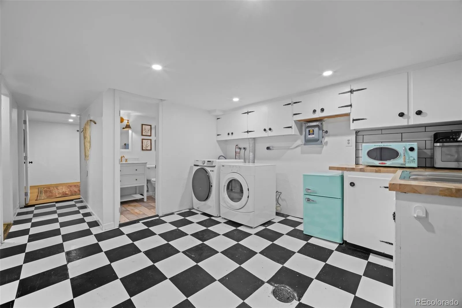 13 Lakewood Heights Drive Denver CO 80215 MLS #REC8396409 06302026170817 1600 28