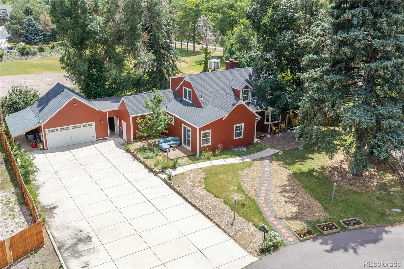 13 Lakewood Heights Drive Denver CO 80215 MLS #REC8396409 06302026170817 1600 44