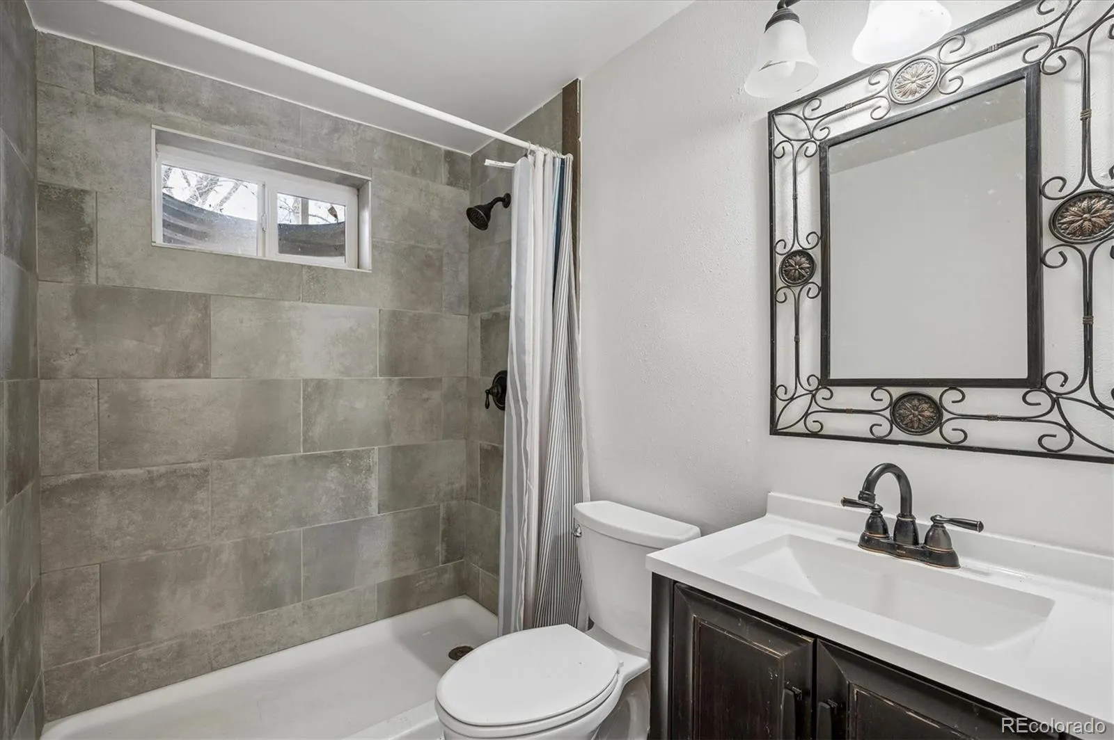 04072026190709 1600 21