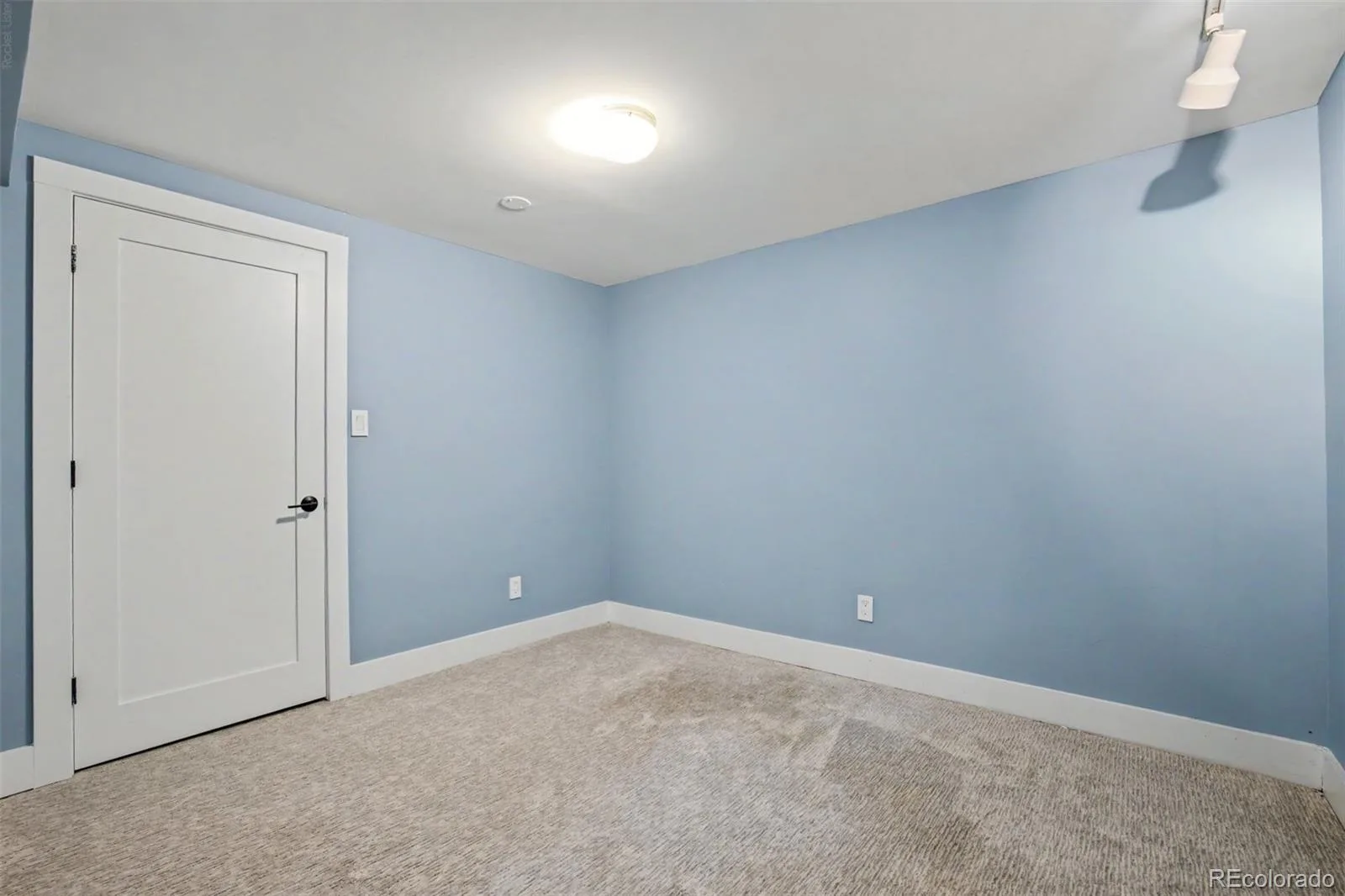 5314 S Youngfield Court Littleton CO 80127 | MLS #REC8398504 07312026163023 1600 35