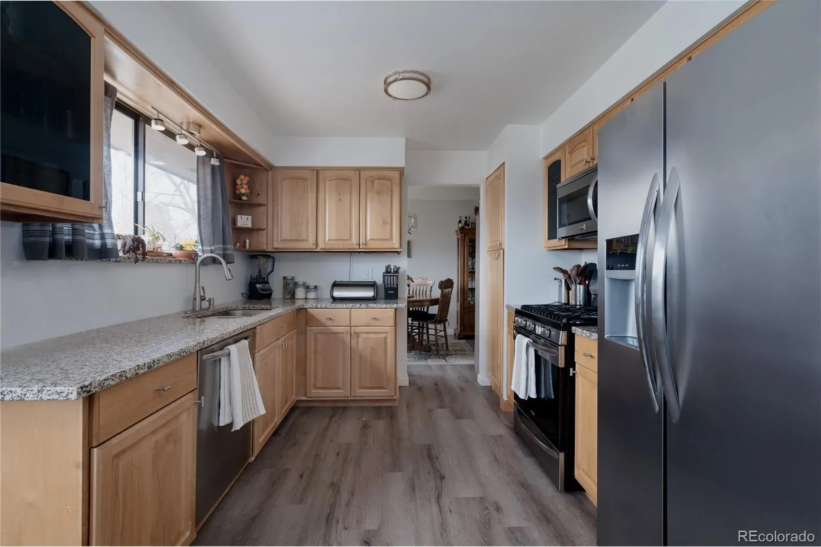 03282026004431 1600 7