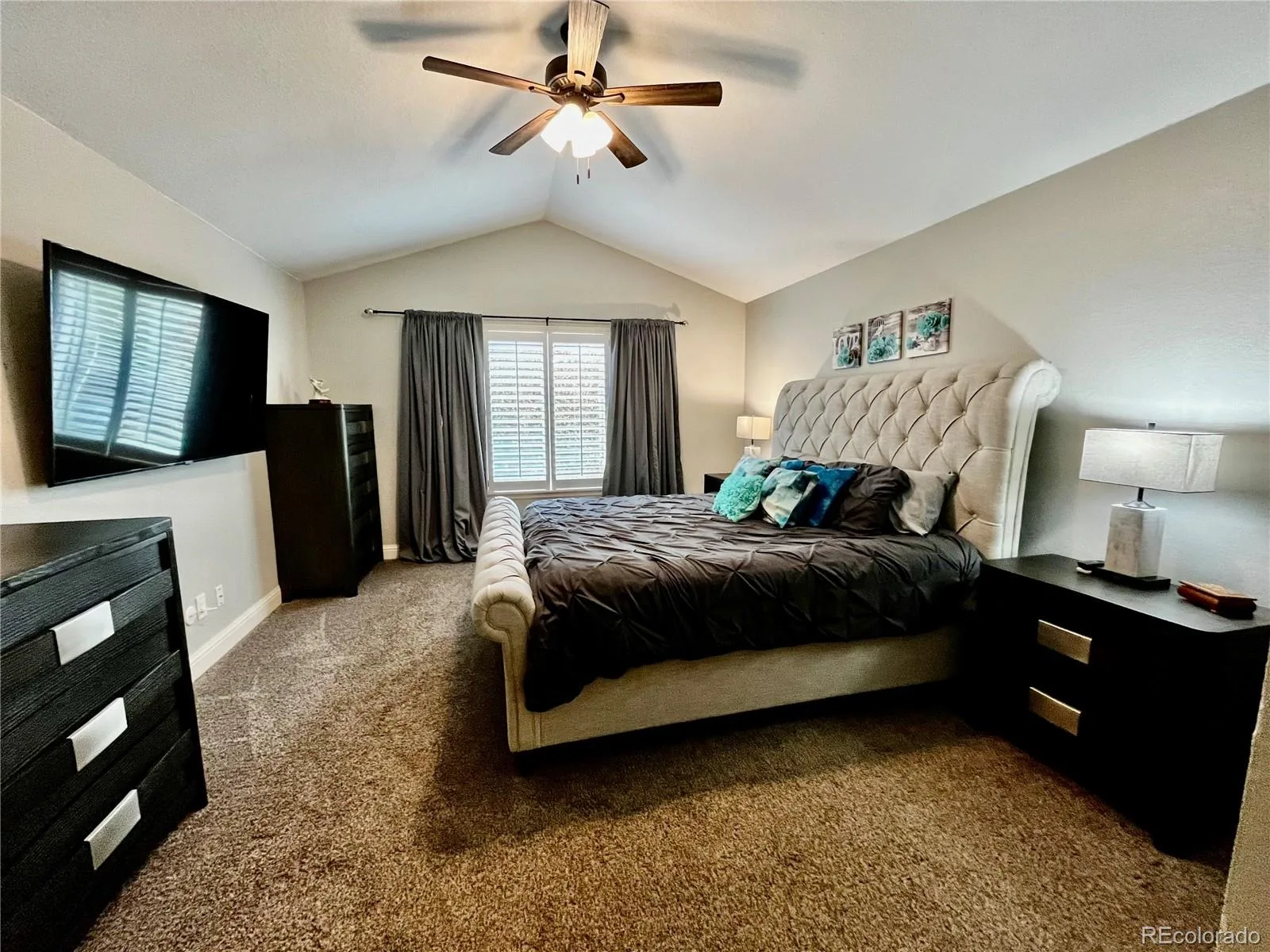 8107 W Morraine Drive Littleton CO 80128 | MLS #REC8400372 08202026110208 1600 19