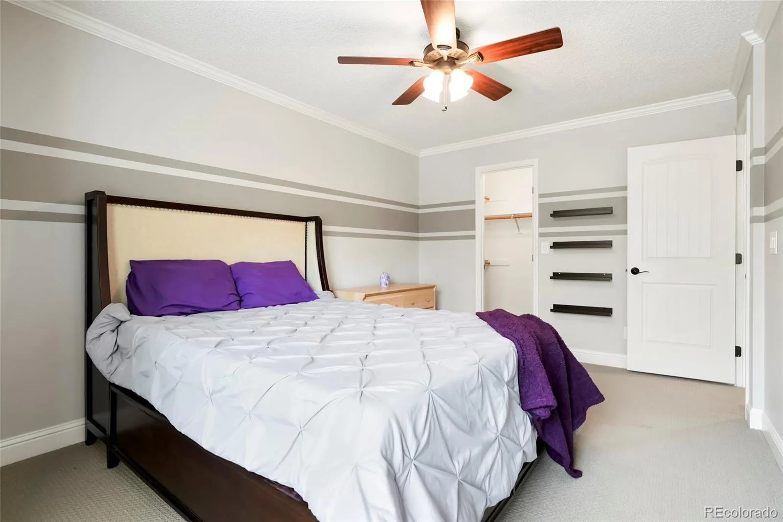 8107 W Morraine Drive Littleton CO 80128 | MLS #REC8400372 08202026110208 1600 25