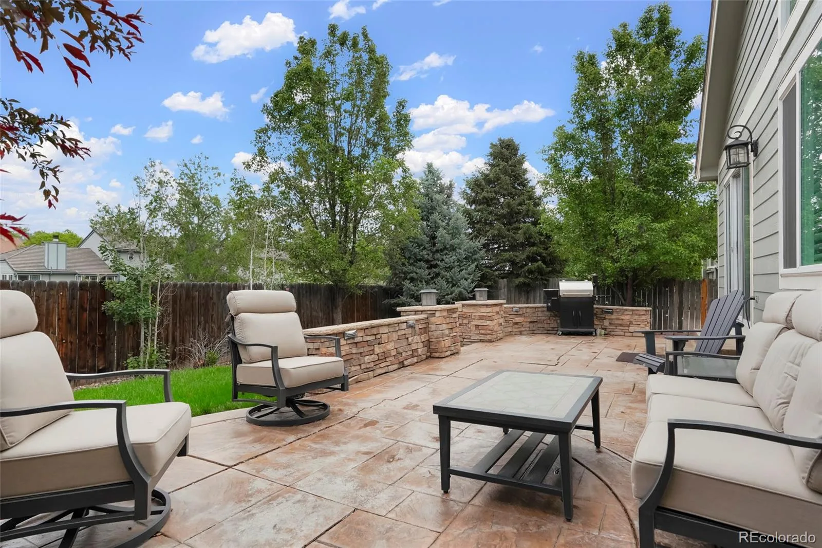 8107 W Morraine Drive Littleton CO 80128 | MLS #REC8400372 08202026110208 1600 33