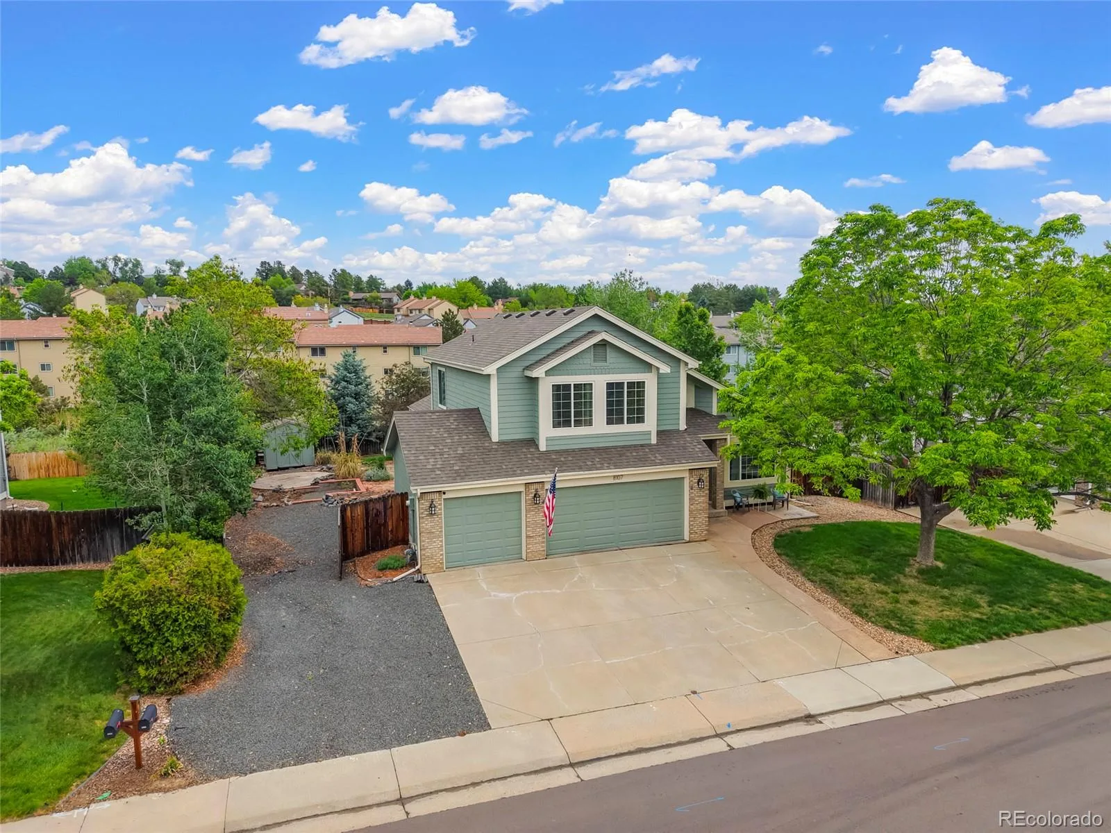 8107 W Morraine Drive Littleton CO 80128 | MLS #REC8400372 08202026110208 1600 37