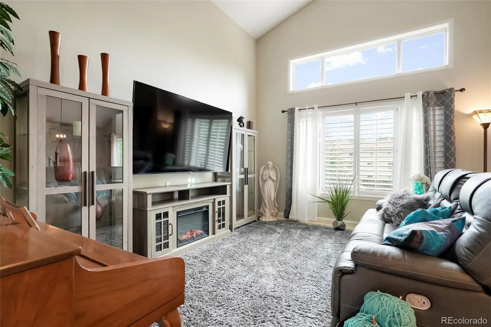 8107 W Morraine Drive Littleton CO 80128 | MLS #REC8400372 08202026110208 1600 8