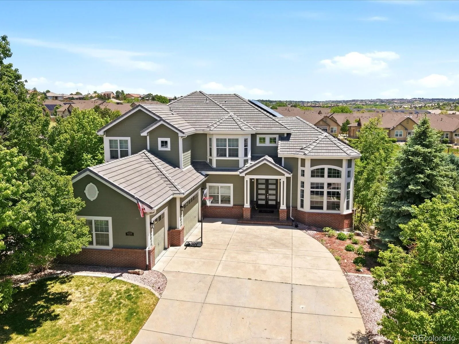6536 S Riviera Way Aurora CO 80016 MLS #REC8401690 06022026210857 1600 2