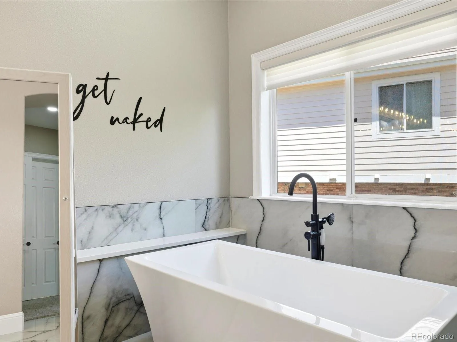 6536 S Riviera Way Aurora CO 80016 MLS #REC8401690 06022026210857 1600 26