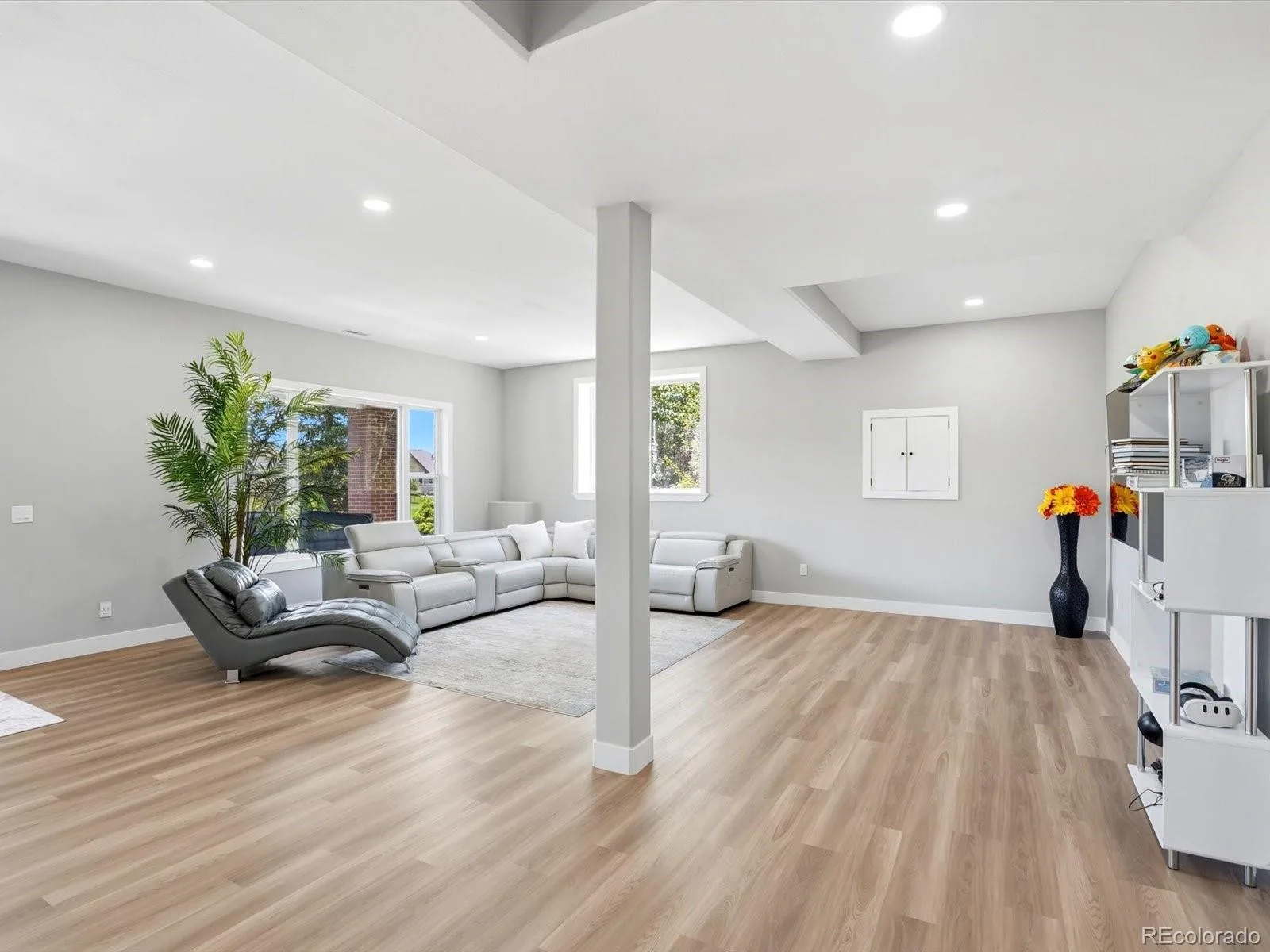 6536 S Riviera Way Aurora CO 80016 MLS #REC8401690 06022026210857 1600 39