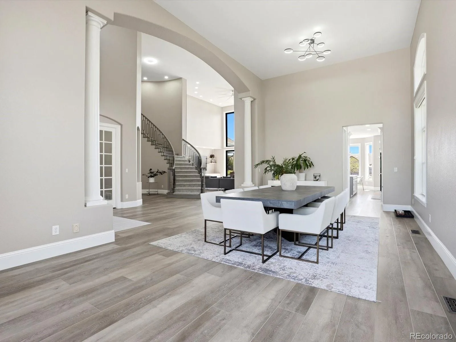 6536 S Riviera Way Aurora CO 80016 MLS #REC8401690 06022026210857 1600 6