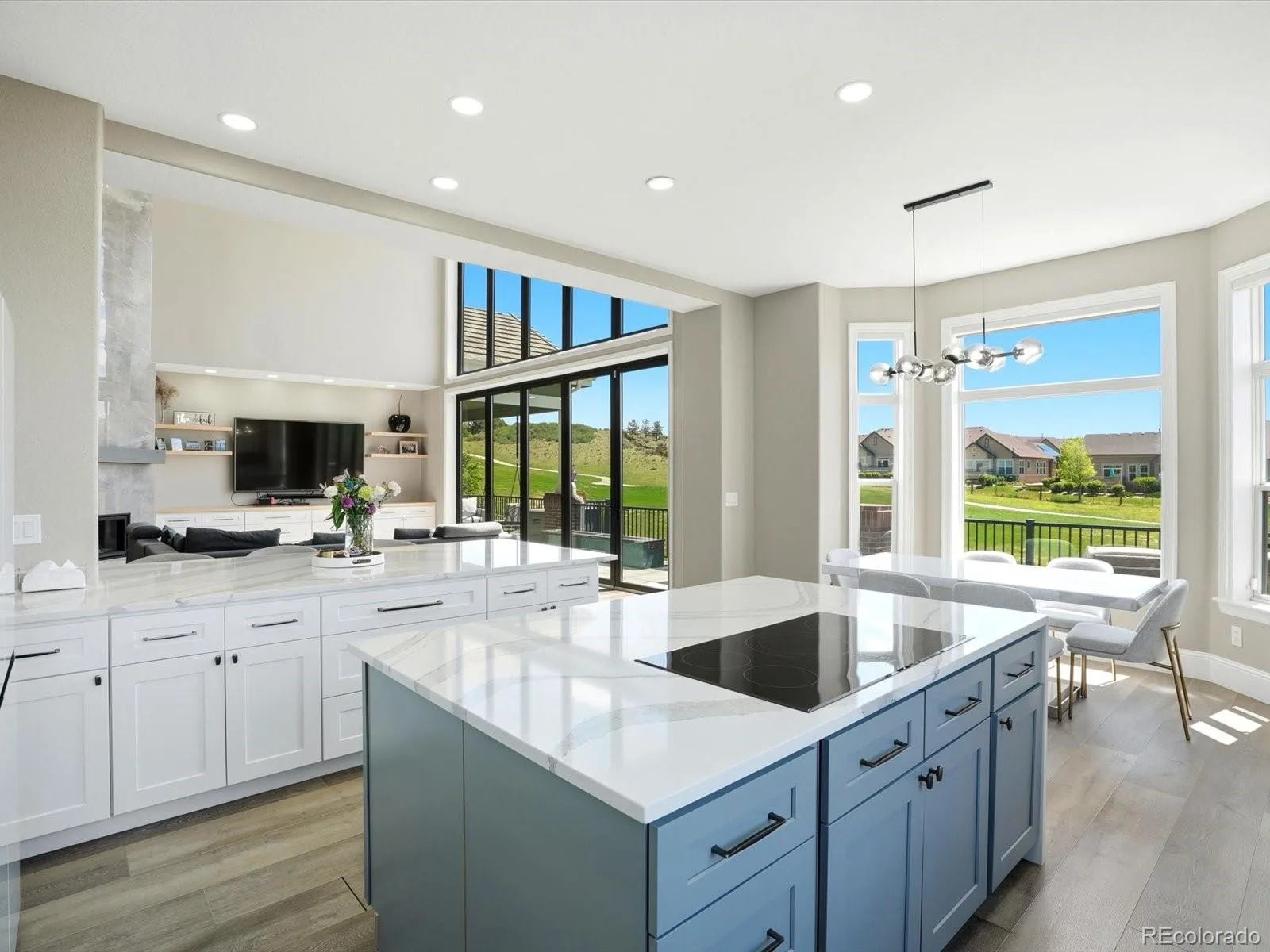 6536 S Riviera Way Aurora CO 80016 MLS #REC8401690 06022026210857 1600 8