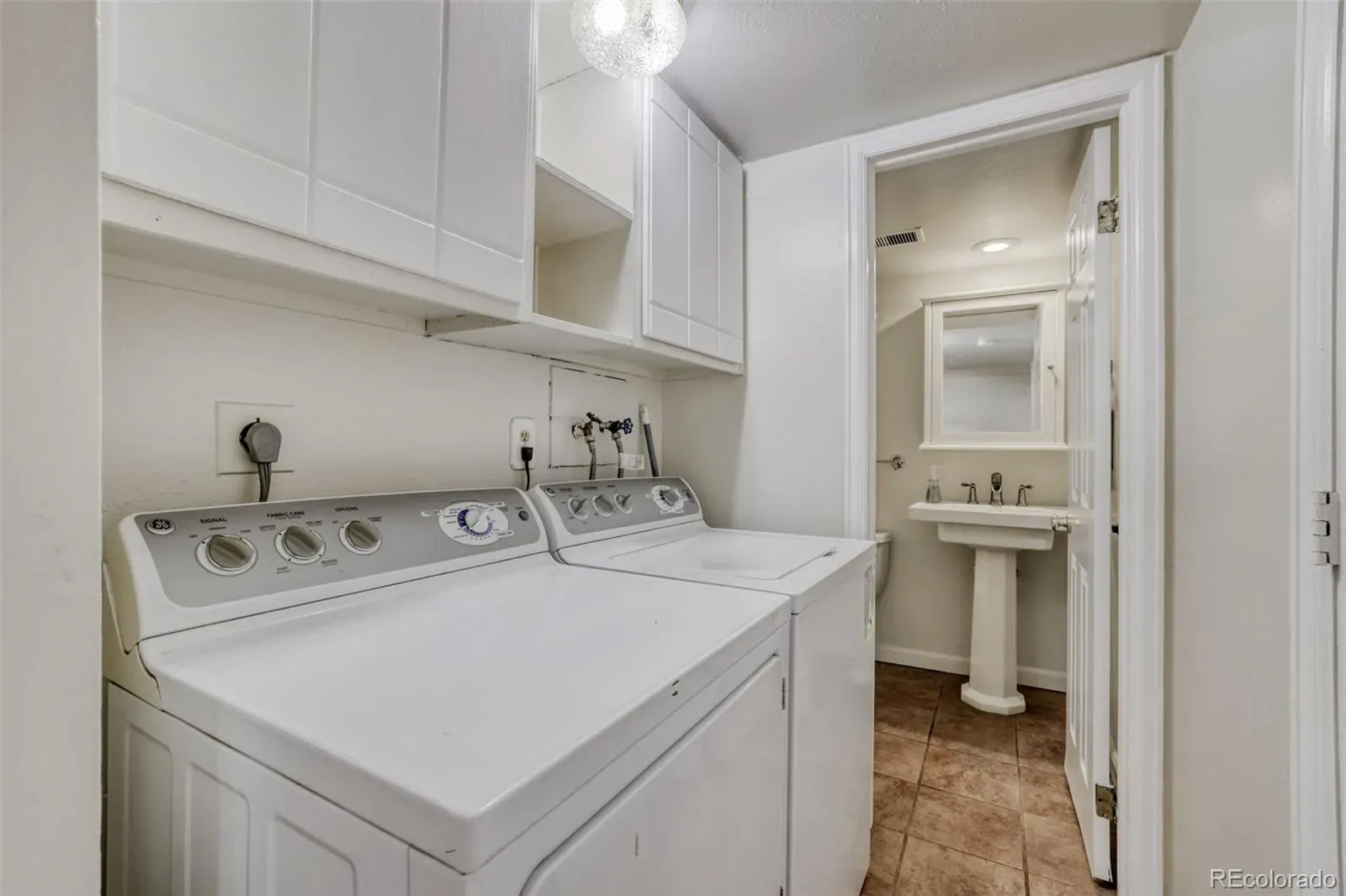 03132026000736 1600 16