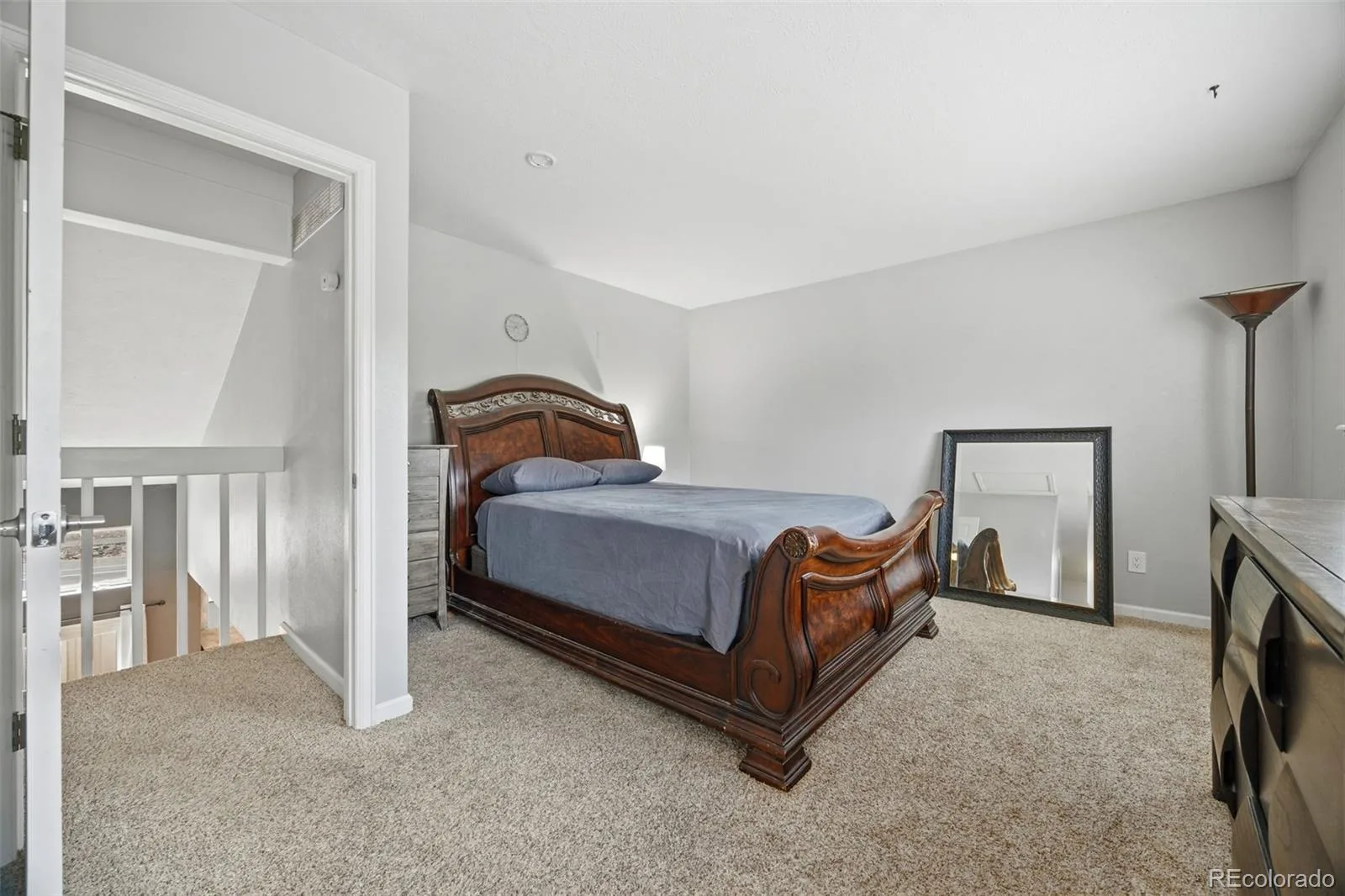 7667 S Monaco W Circle Englewood CO 80112 | MLS #REC8405450 08192026152840 1600 13