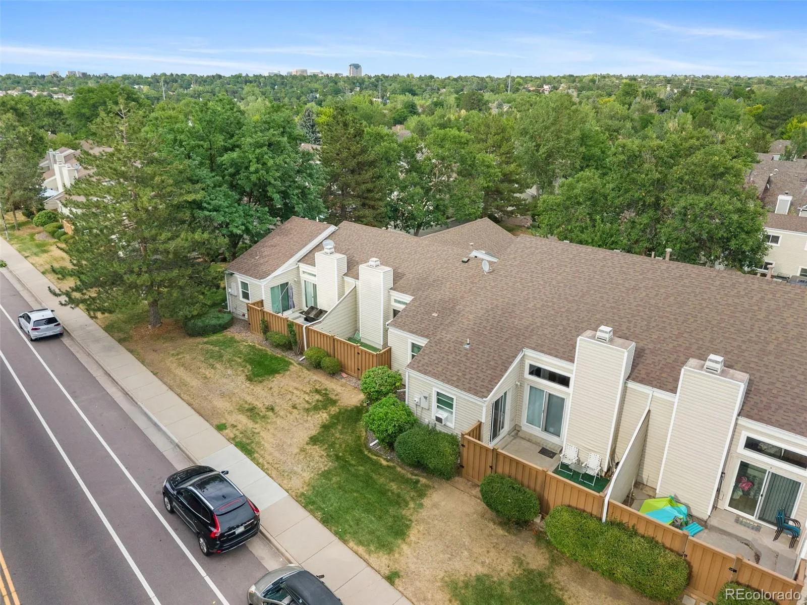 7667 S Monaco W Circle Englewood CO 80112 | MLS #REC8405450 08192026152840 1600 29
