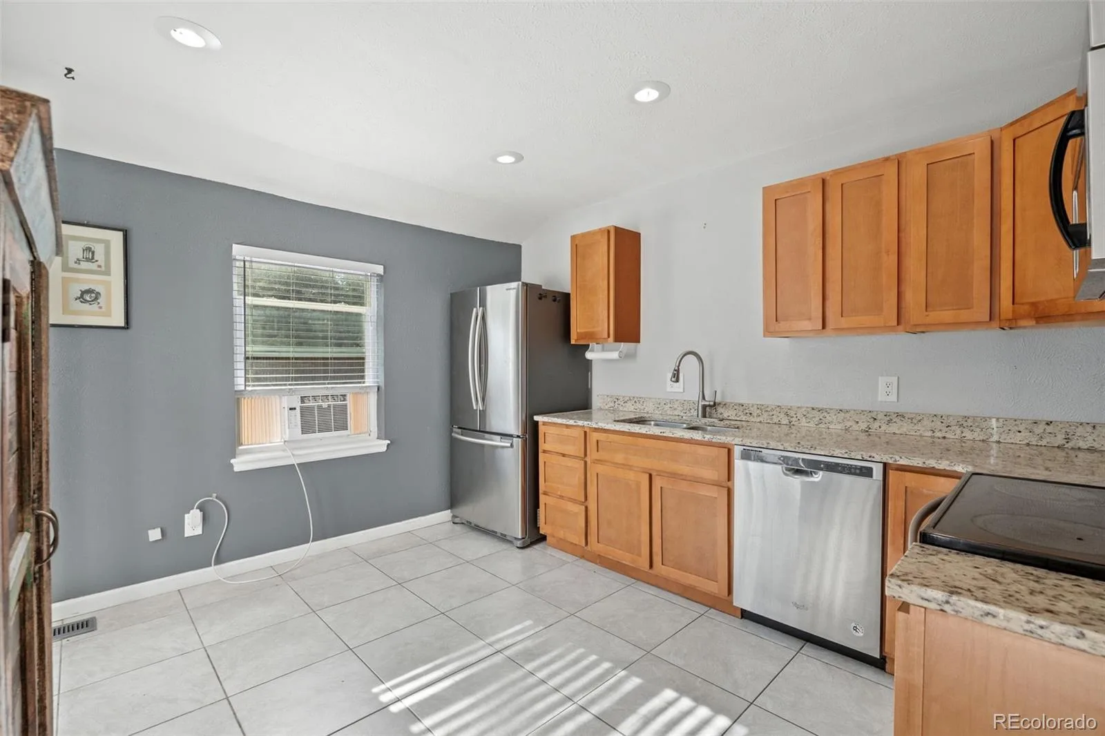 7667 S Monaco W Circle Englewood CO 80112 | MLS #REC8405450 08192026152840 1600 8