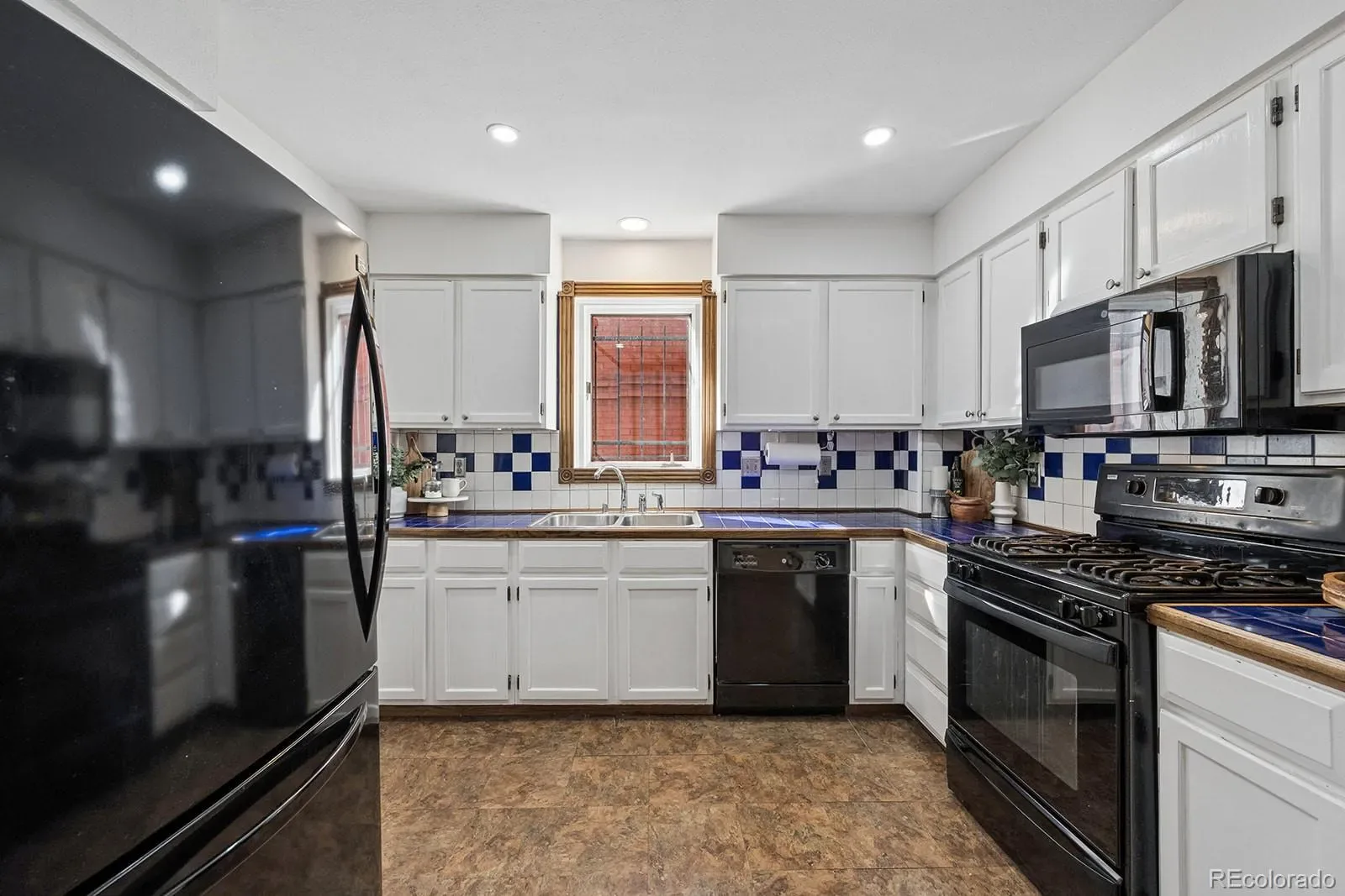 03192026235504 1600 10