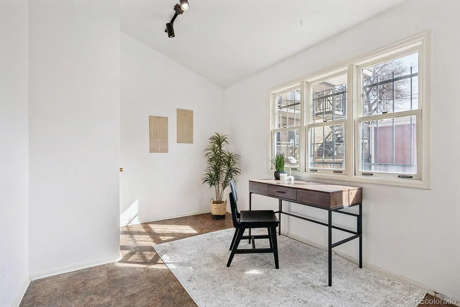 03192026235504 1600 14