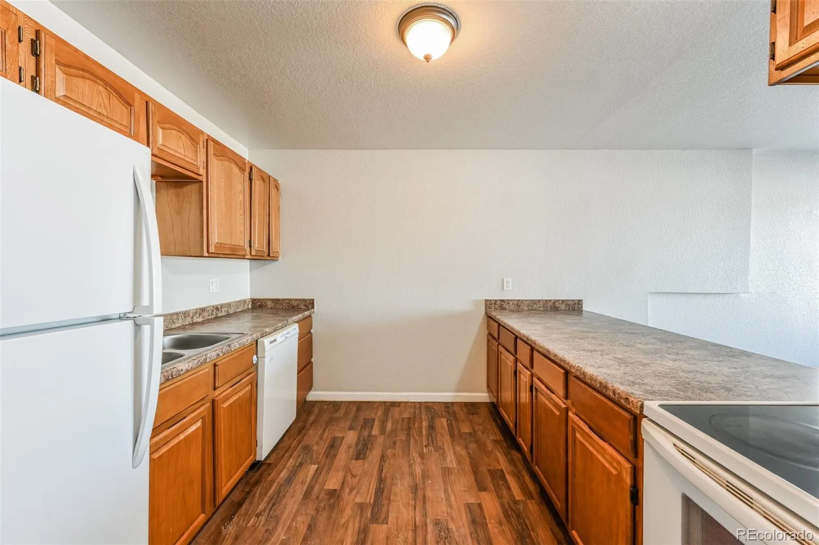 3210 W Longfellow Place Denver CO 80221 | MLS #REC8409292 05152026201216 1600 21