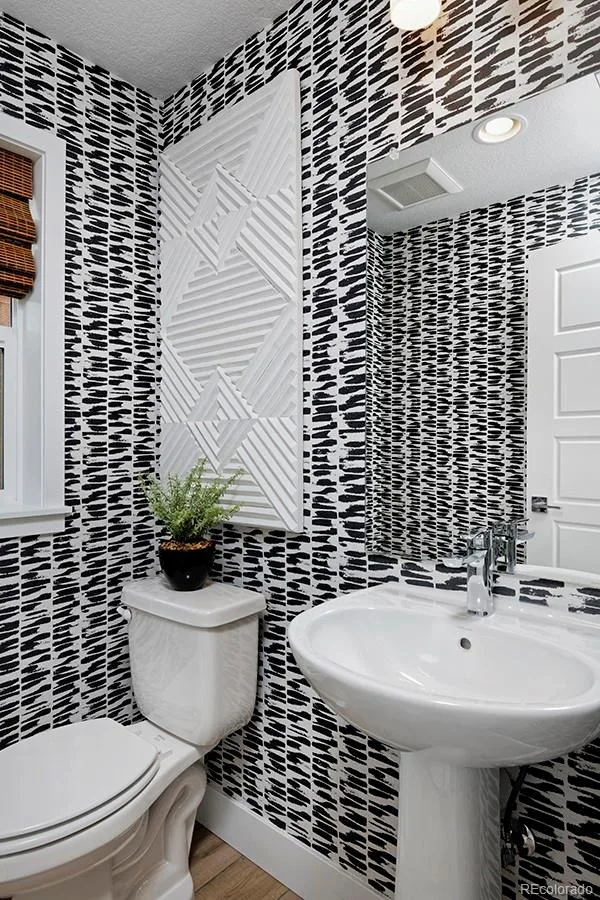 3141 W Bates Avenue Denver CO 80236 | MLS #REC8411433 08282026234437 600 6