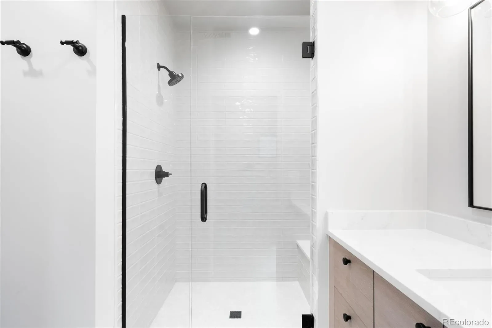 03262026204759 1600 20