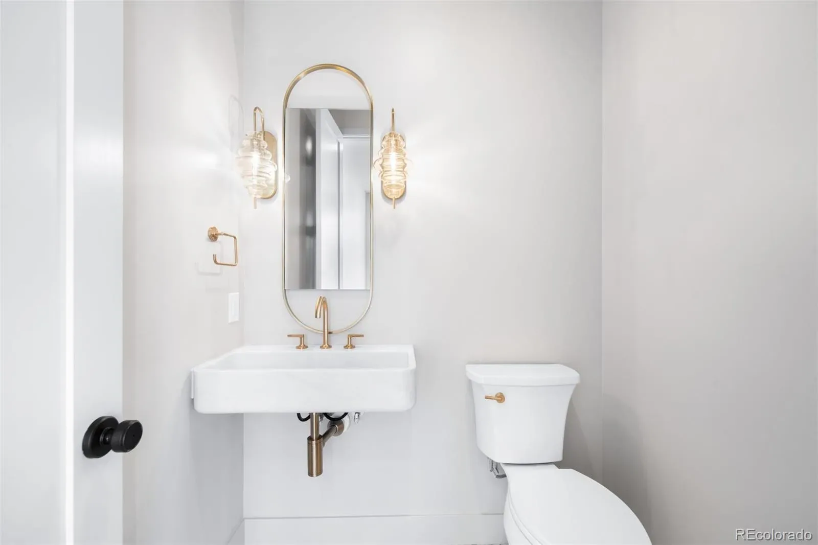 03262026204759 1600 9