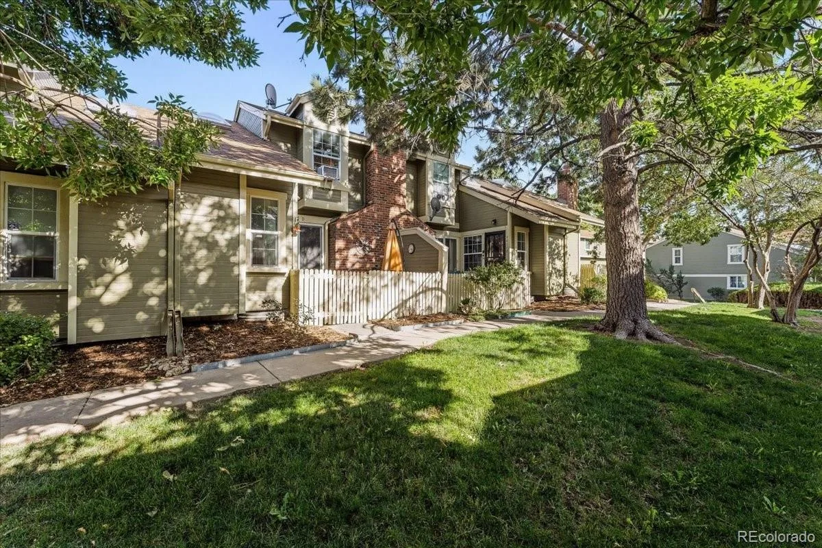 2011 S Helena Street #D Aurora CO 80013 | MLS #REC8414117 09212026191143 1200 1