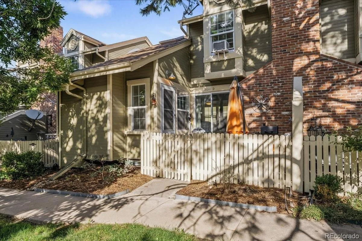 2011 S Helena Street #D Aurora CO 80013 | MLS #REC8414117 09212026191143 1200 2