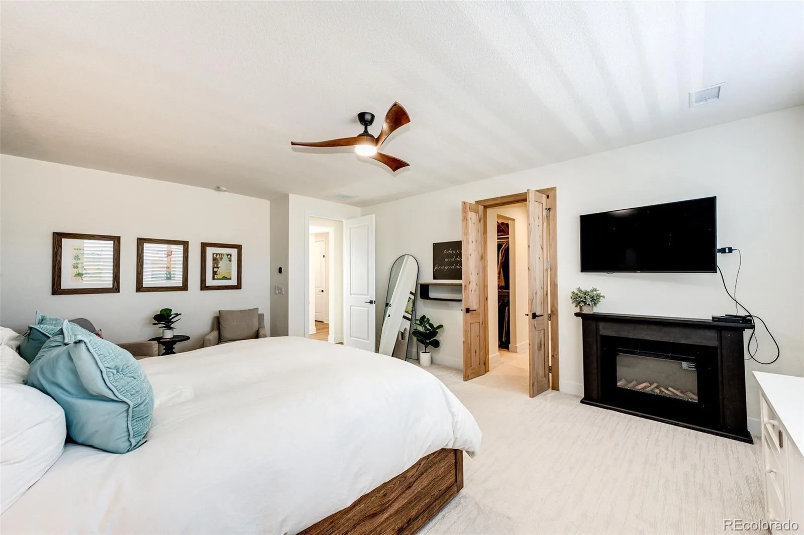 455 Rogers Way Castle Rock CO 80104 | MLS #REC8415219 08012026181513 1600 25