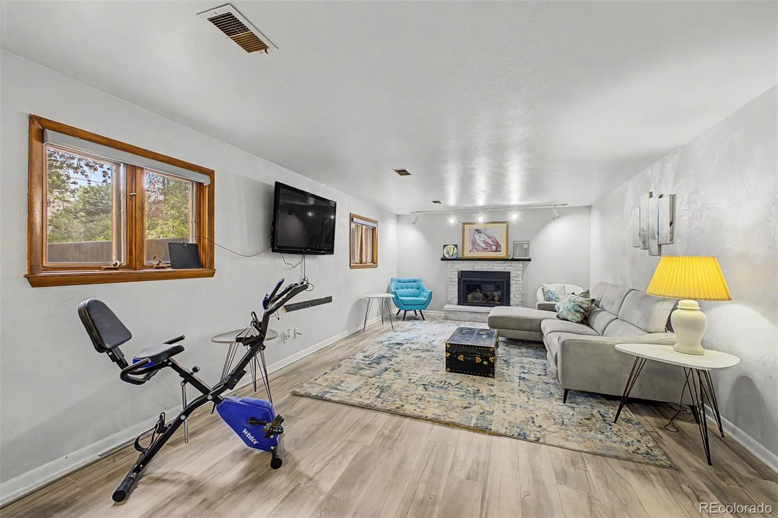 1991 S Locust Street Denver CO 80224 | MLS #REC8416373 08282026015039 1600 6