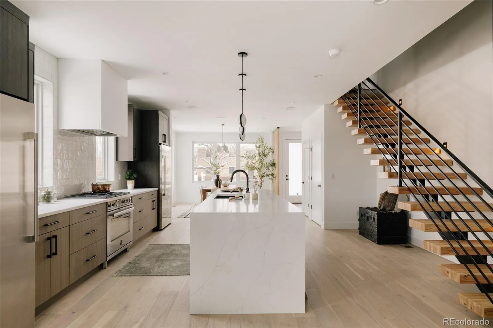 2085 Perry Street Denver CO 80211 MLS #REC8417539 04232026033618 1600 11