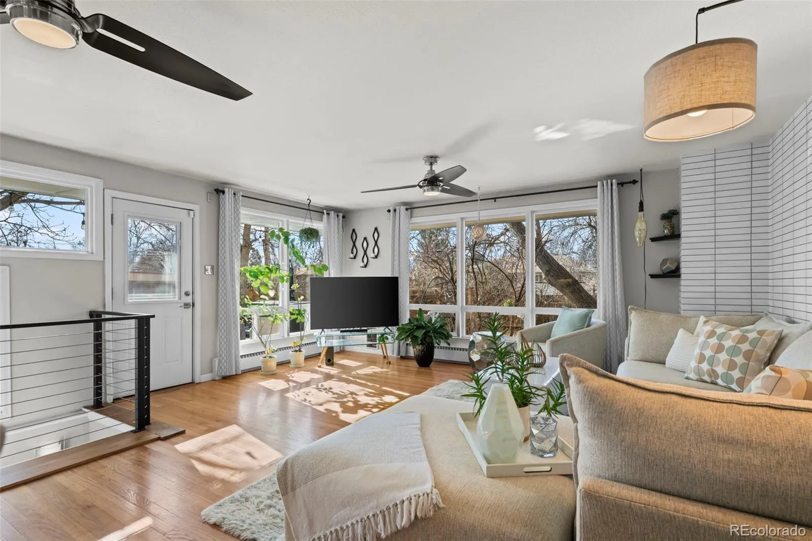 04162026023840 1600 11