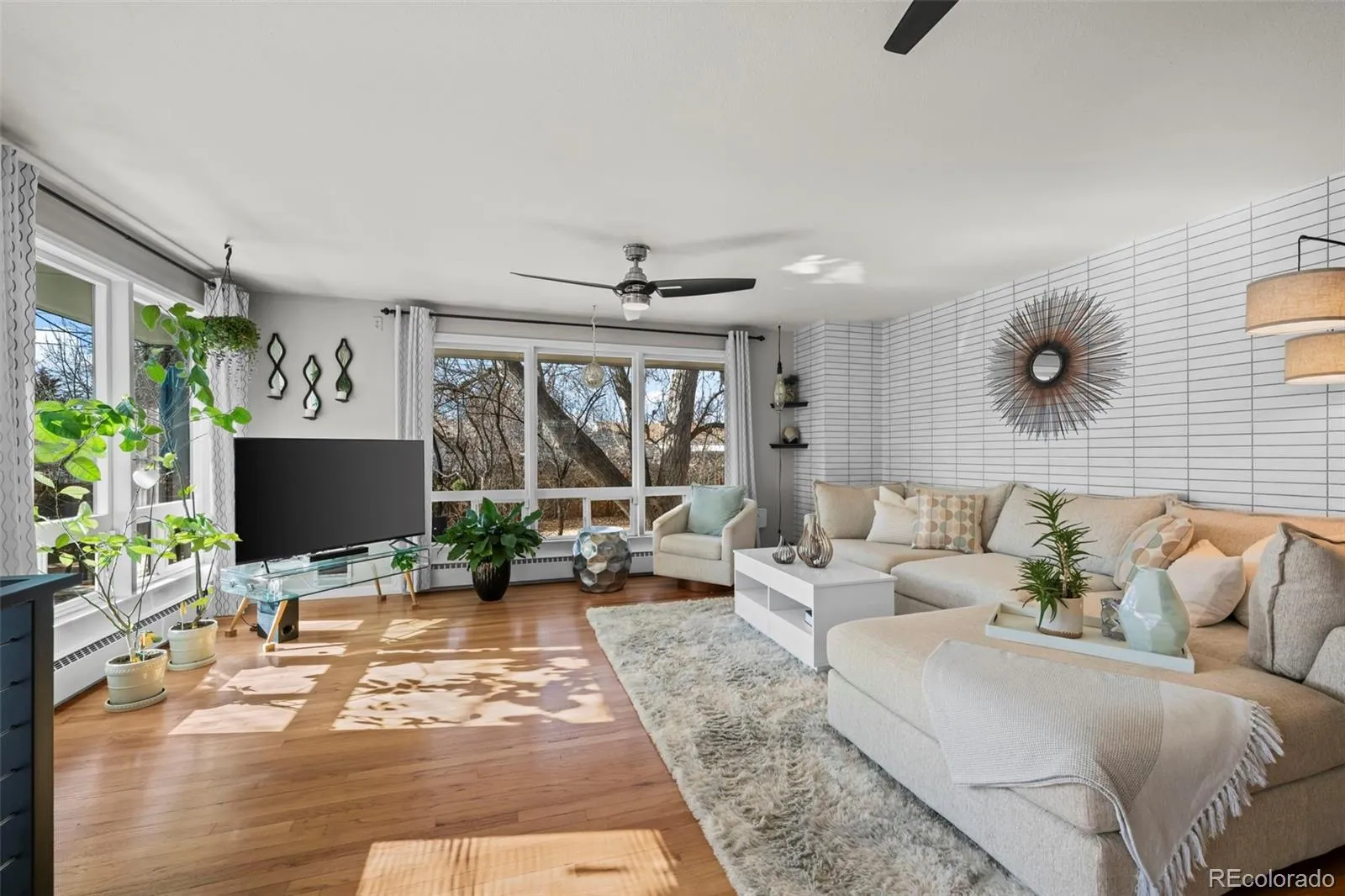 04162026023840 1600 12