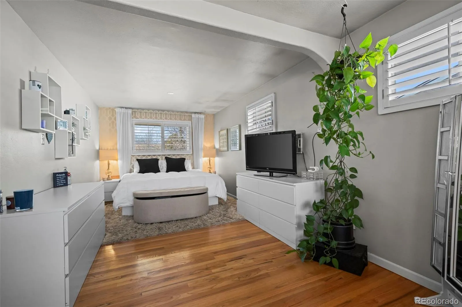 04162026023840 1600 18