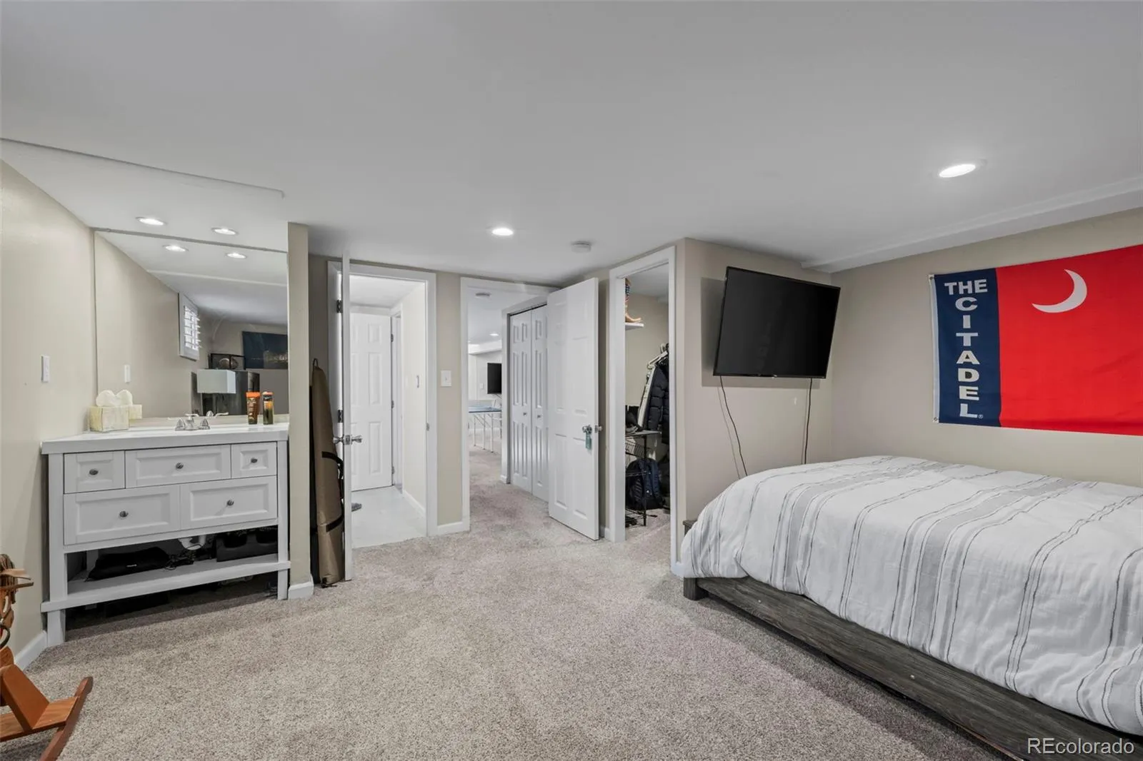 04162026023840 1600 32