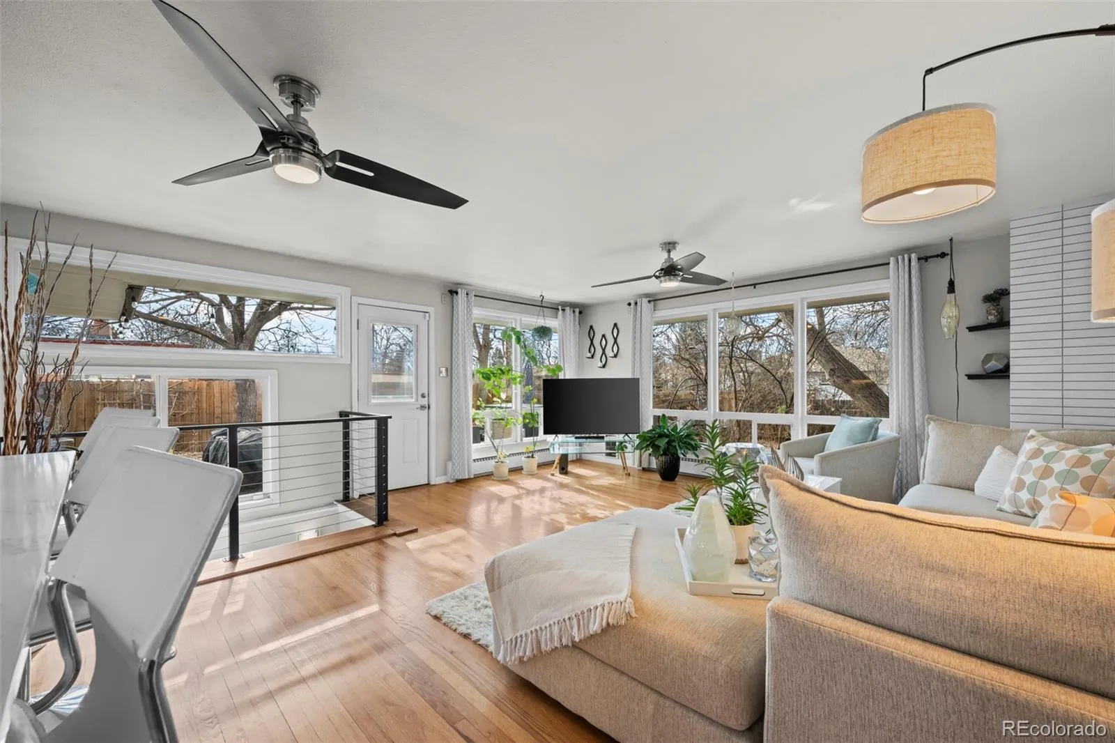 04162026023840 1600 8