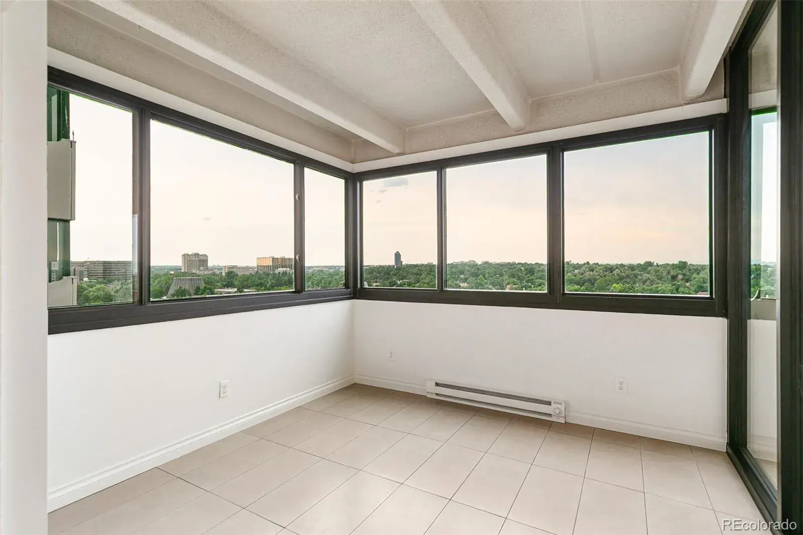 02112026002030 1600 24