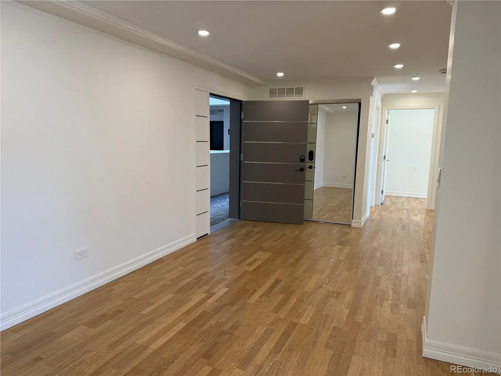 02112026002030 1600 7