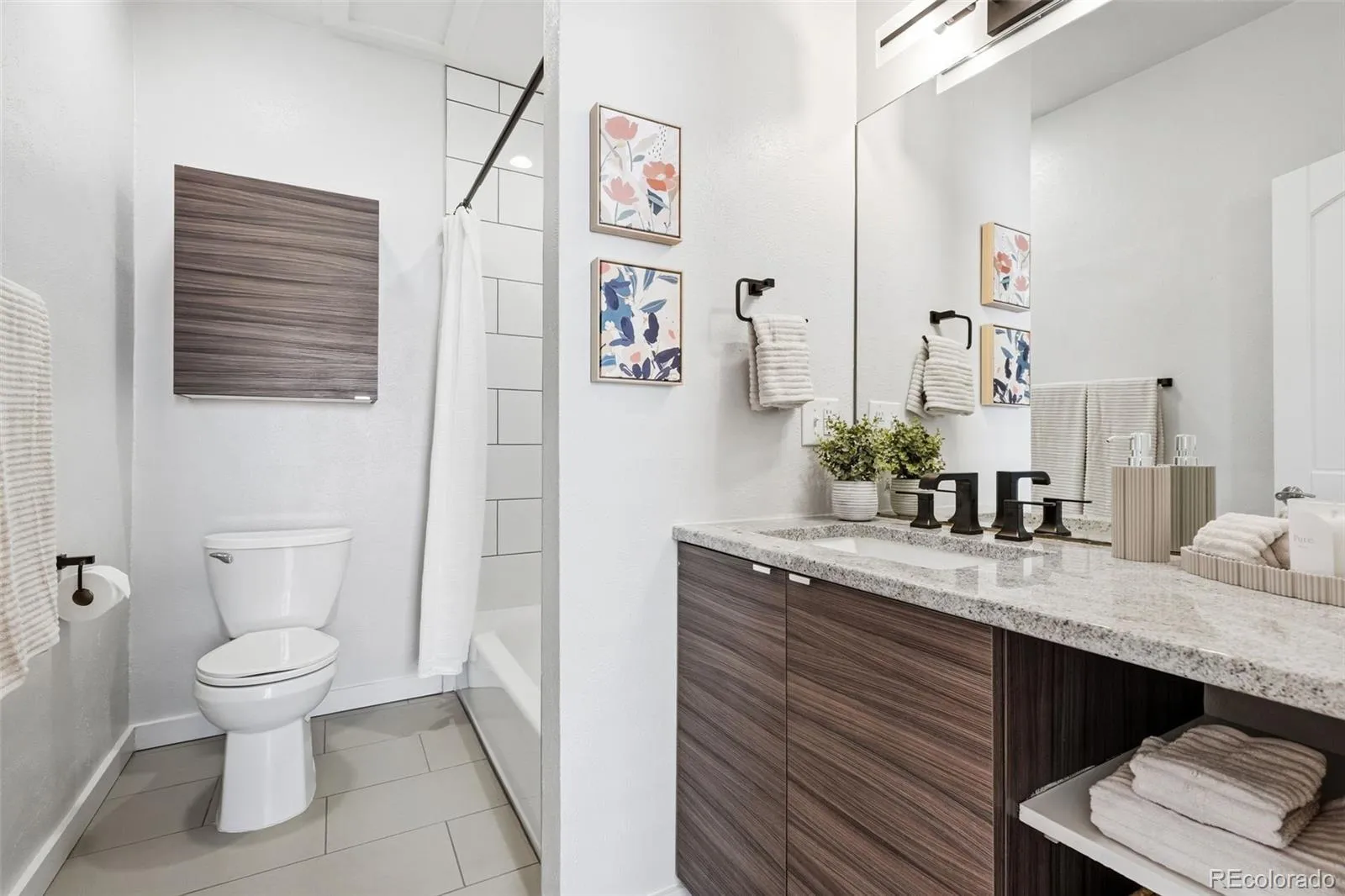 04152026180027 1600 19