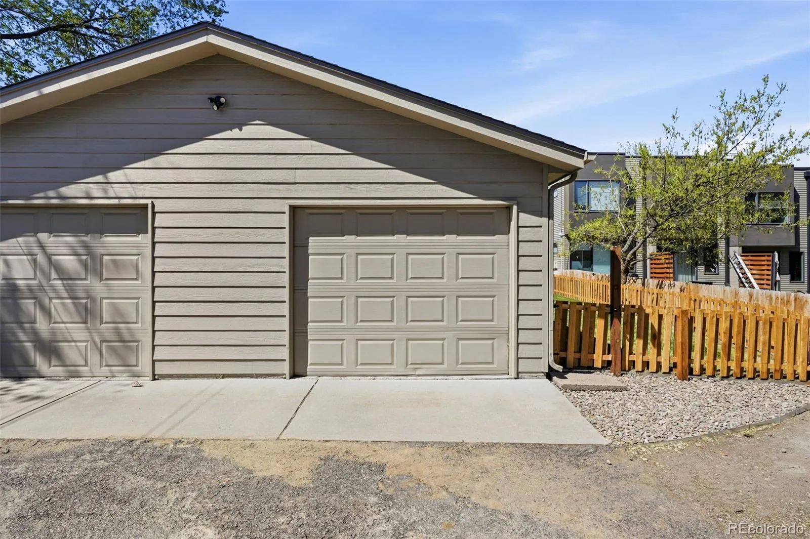 04152026180027 1600 28