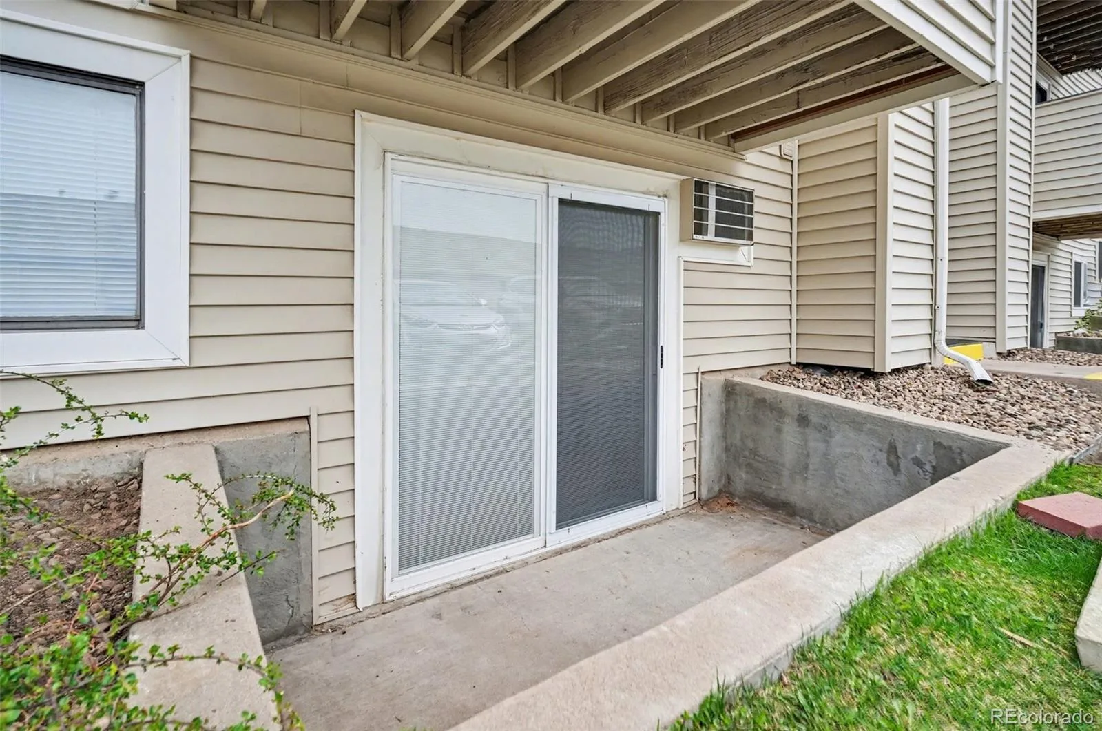 10150 E Virginia Avenue #3-104 Denver CO 80247 | MLS #REC8422720 08072026210133 1600 22